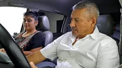 Aly Denali Memberikan Blowjob Ceroboh di Mobil, Dia yang Terbaik dalam Mengisap Kontol!