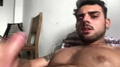 Reproduzir Adolescente musculoso Lucas Nobre fica com gozado depois de falar sujo