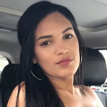 Pornstar Alina Belle