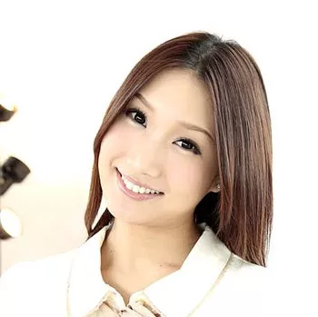 色情明星 Mikuni Maisaki
