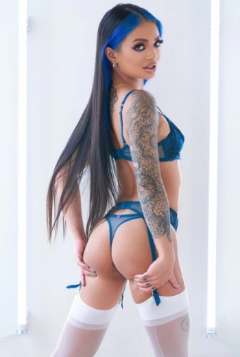 色情明星 Paisley Paige